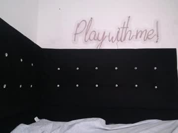 See _miaaleon online Now @ sex.co.it