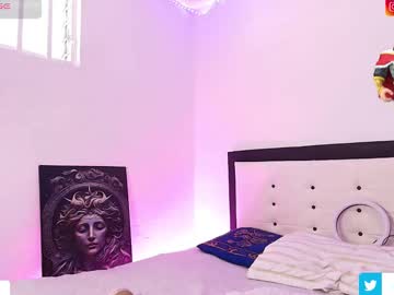 See Alejo_cute online Now @ sex.co.it