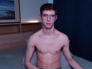 See Alfie_evanss online Now @ sex.co.it