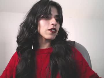 See Bella_poisonous online Now @ sex.co.it