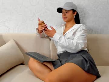 See Ciaralawrencee online Now @ sex.co.it