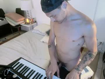 See Cough2getoff online Now @ sex.co.it