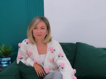 See Cutemirage online Now @ sex.co.it