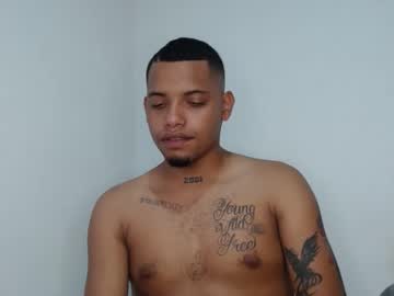 See Drako_monstercock online Now @ sex.co.it