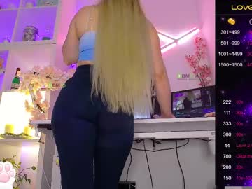 See Elena_marilyn online Now @ sex.co.it