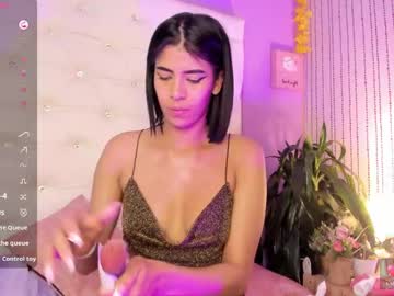 See Ema_lambert online Now @ sex.co.it