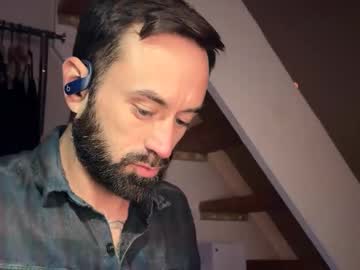 See Hotboyslim69 online Now @ sex.co.it