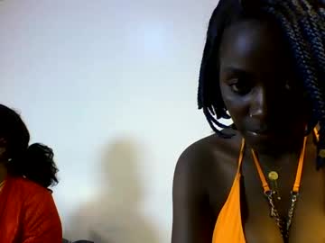 See Hott_amalia online Now @ sex.co.it