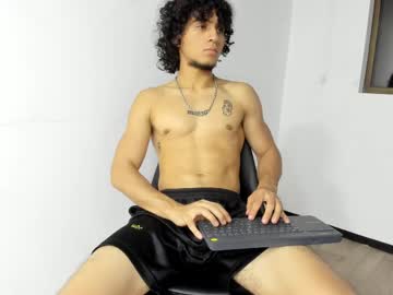See Jackestaylor online Now @ sex.co.it