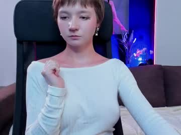 See Just_sayori online Now @ sex.co.it