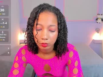 See Laraspark3 online Now @ sex.co.it