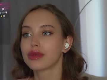 See Leonadeville online Now @ sex.co.it
