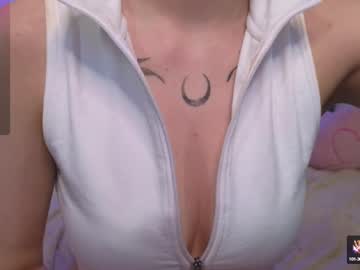 See Lezy_liza online Now @ sex.co.it