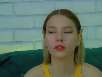 See Lililinn online Now @ sex.co.it