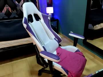 See Linda4petite online Now @ sex.co.it
