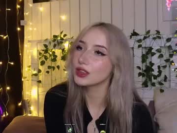 See Lucettaeade online Now @ sex.co.it