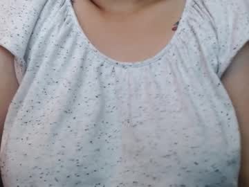 See Lumi_84 online Now @ sex.co.it