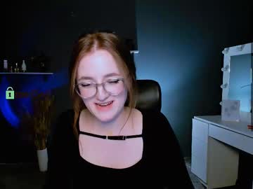 See Luna_berryy online Now @ sex.co.it