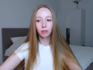 See Luna_insanity online Now @ sex.co.it