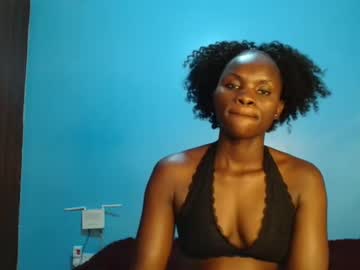 See Maya_leyla online Now @ sex.co.it