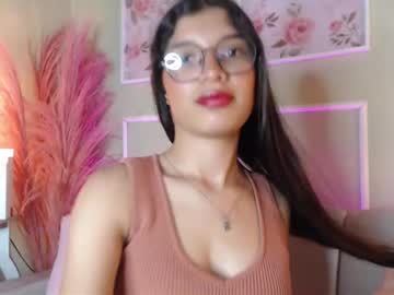 See Miiakitty online Now @ sex.co.it