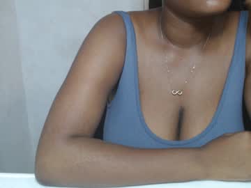 See Nasty_luna0 online Now @ sex.co.it