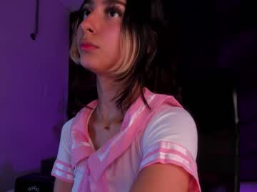 See Parisfox_ online Now @ sex.co.it