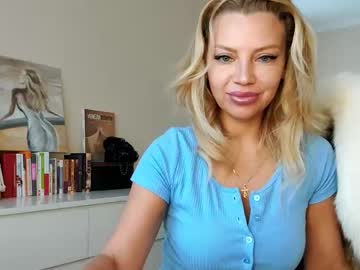 See Qurli24 online Now @ sex.co.it