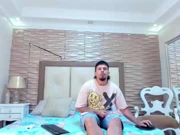 See Ryancallister online Now @ sex.co.it