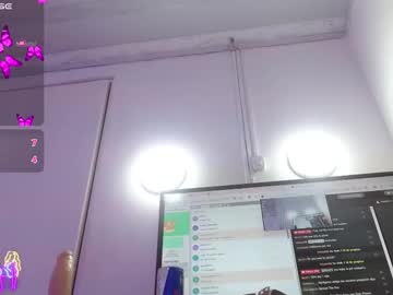 See Saaya_tay online Now @ sex.co.it