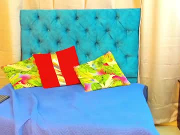 See Sabrina_caliente online Now @ sex.co.it