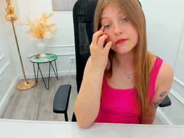 See Saramayere online Now @ sex.co.it