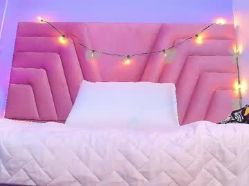 See Skinnyandcute_ online Now @ sex.co.it