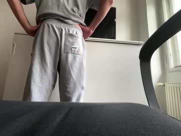 See Tall_shy_kitty online Now @ sex.co.it