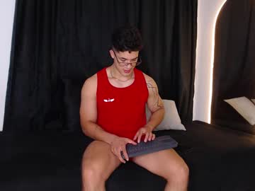 See Traviss_joplin online Now @ sex.co.it