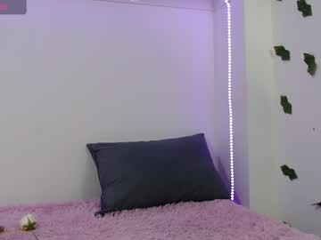 See Zoe_velvet online Now @ sex.co.it